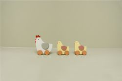 Arrastre pollitos Little Dutch Granja