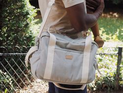 Bolso cambiador Beaba Paris Gris