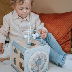 Cubo de actividades Label Label azul