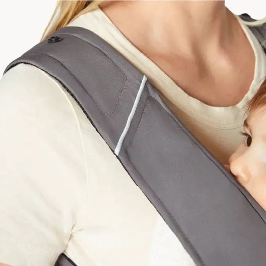 Mochila portabebé Ergobaby Away Gris