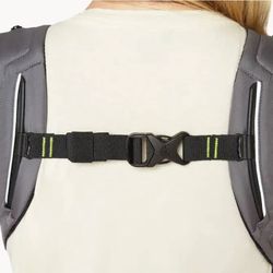 Mochila portabebé Ergobaby Away Gris
