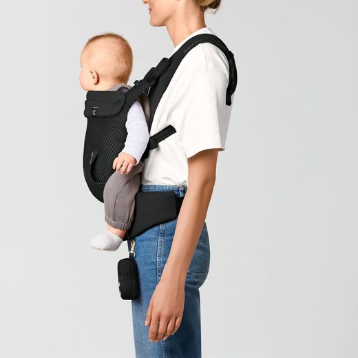 Mochila portabebés Cybex Laya Magic Black