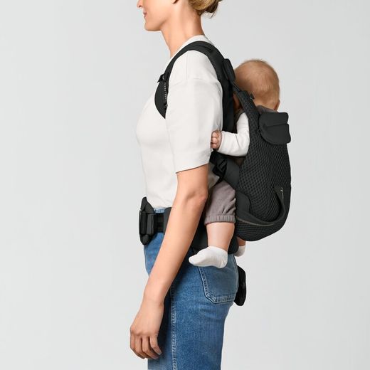 Mochila portabebés Cybex Laya Magic Black