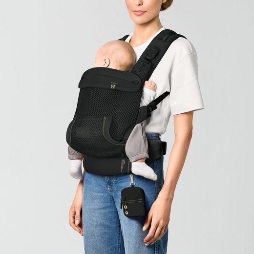 Mochila portabebés Cybex Laya Magic Black