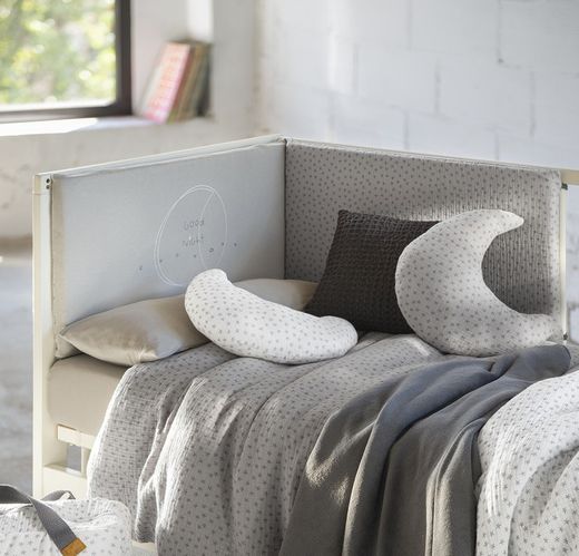 Protector de cuna Babyclic Night Stories Piedra