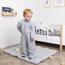 Saco de dormir Bemini QUILT Gris Talla 12-24 meses TOG 1.5