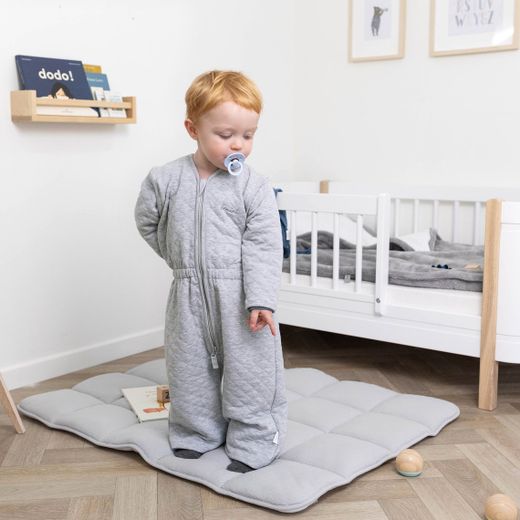 Saco de dormir Bemini QUILT Gris Talla 12-24 meses TOG 1.5